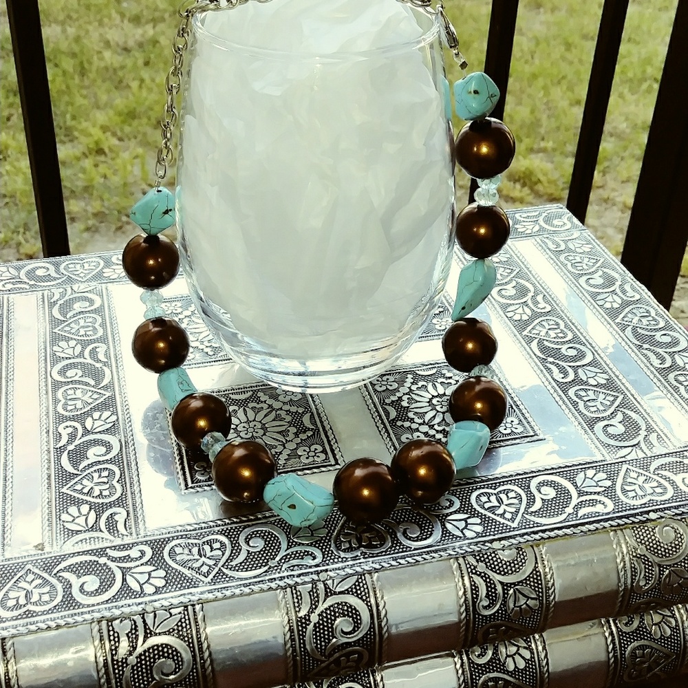 Nice Necklace - image 4